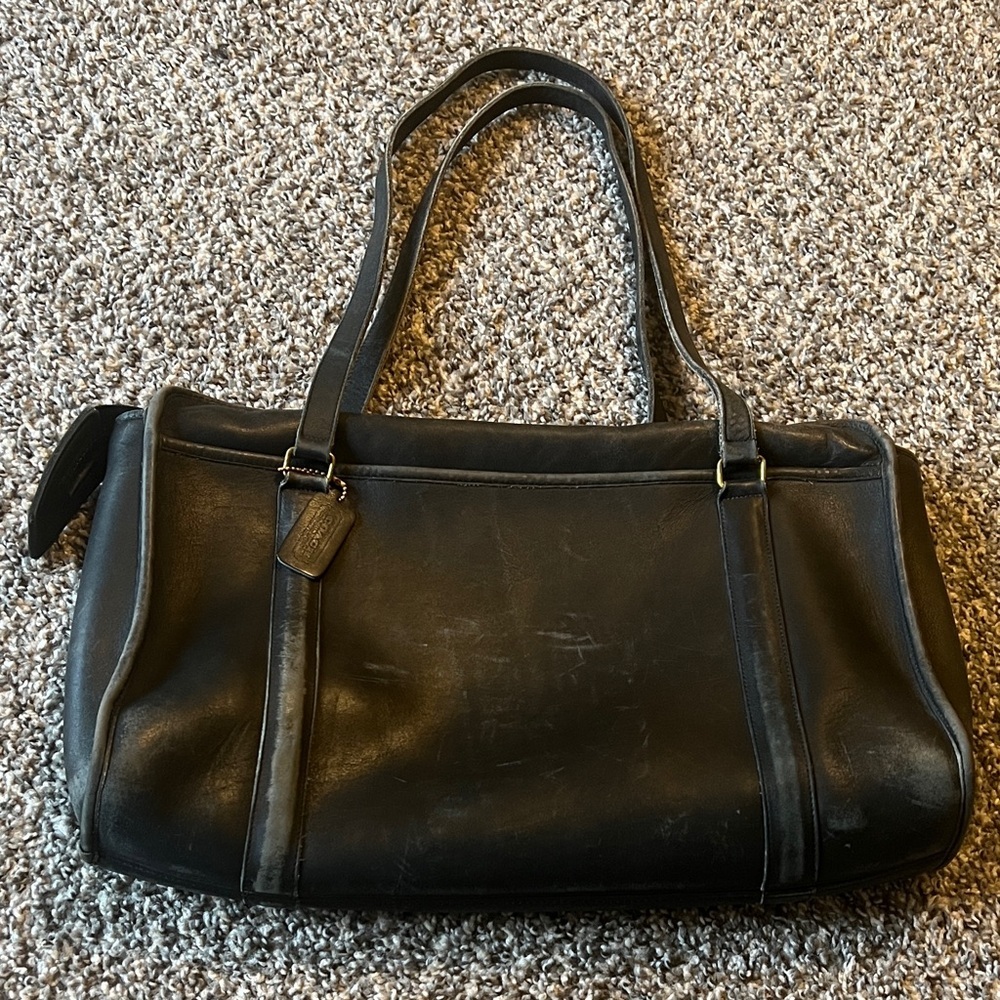 COACH Black Leather Tote Bag with Shoulder Straps